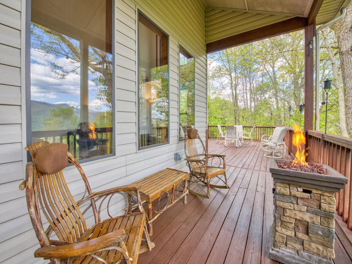 Bonnie View 21 - Amazing Smoky Mountain Retreat With Beautiful Scenic Views! Home Maggie Valley Kültér fotó