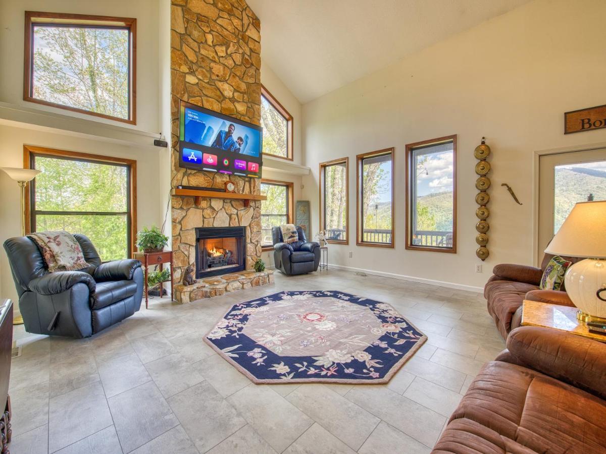 Bonnie View 21 - Amazing Smoky Mountain Retreat With Beautiful Scenic Views! Home Maggie Valley Kültér fotó