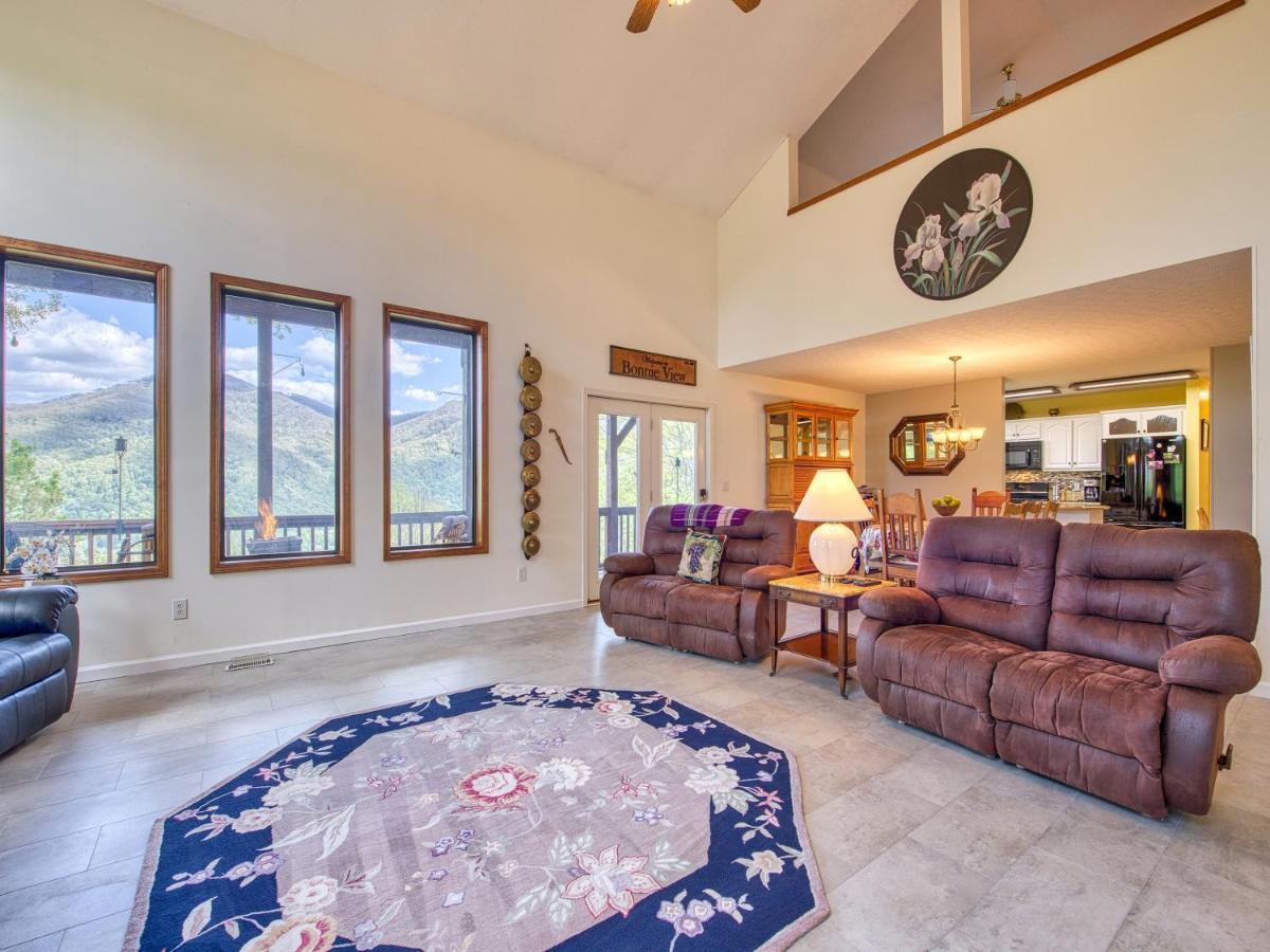 Bonnie View 21 - Amazing Smoky Mountain Retreat With Beautiful Scenic Views! Home Maggie Valley Kültér fotó